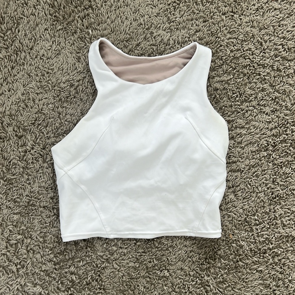 Lululemon size 4 sports bra